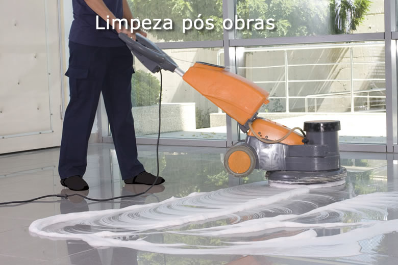 Limpeza P&oacute;s Obras